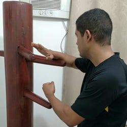 Chin Woo - Técnica no Muk Yan Jong
