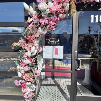 Toodles Tearoom - Entrance - Cafes Near Me - Colorado Springs, Colorado Toodles Tearoom - Entrance - Cafes Near Me - Colorado Springs, Colorado