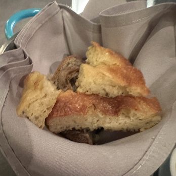 Agua - Table bread - Seafood Near Me - London, XGL