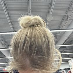 Blo Blow Dry Bar