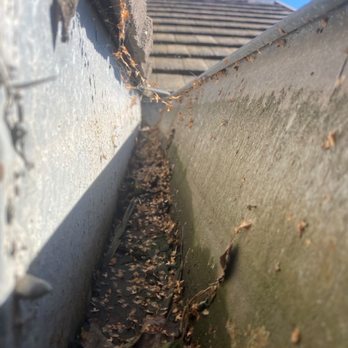 Advanced Pressure Washing - Before - Pressure Washers Near Me Advanced Pressure Washing - Before - Pressure Washers Near Me