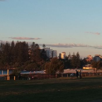 Queen Elizabeth Park - Park - Parks Near Me - Coolangatta, QLD