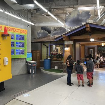 Discovery Cube Los Angeles - Home Inspection game for kids - Educational Services Near Me - Sylmar, California