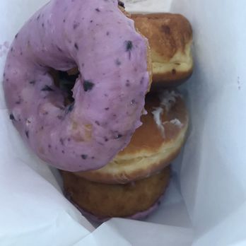 Tasty's - Blueberry donuts and glazed donuts - Sandwiches Near Me - Kaysville, Utah Tasty's - Blueberry donuts and glazed donuts - Sandwiches Near Me - Kaysville, Utah