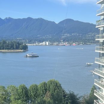 Pinnacle Hotel Harbourfront - Coal Harbour from my room - Hotels Near Me - Vancouver, British Columbia Pinnacle Hotel Harbourfront - Coal Harbour from my room - Hotels Near Me - Vancouver, British Columbia