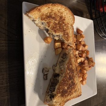 Frontier Perk Cafe - Short Rib & White Cheddar Grilled Cheese (I think I may have already taken a bite!) - Cafes Near Me - St. Charles, Missouri Frontier Perk Cafe - Short Rib & White Cheddar Grilled Cheese (I think I may have already taken a bite!) - Cafes Near Me - St. Charles, Missouri