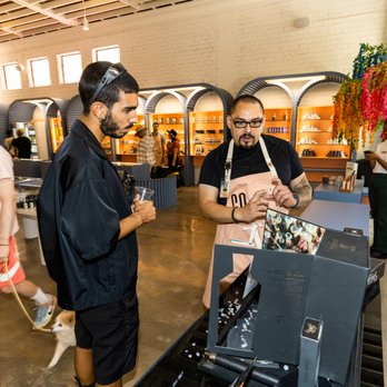 Green Qween - Cannabis Dispensaries Near Me - Los Angeles, California Green Qween - Cannabis Dispensaries Near Me - Los Angeles, California