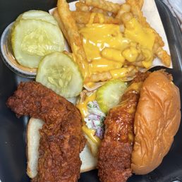 #Dave's #3 1 Tender & 1 Slider w/ Fries #Dave's #3 1 Tender & 1 Slider w/ Fries