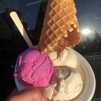 Munnerlyn's Ice Creamery - Three scoops of heaven, dragon fruit sorbet, piña colada, honey lavender - Ice Cream & Frozen Yogurt Near Me - Pine Grove, California Munnerlyn's Ice Creamery - Three scoops of heaven, dragon fruit sorbet, piña colada, honey lavender - Ice Cream & Frozen Yogurt Near Me - Pine Grove, California