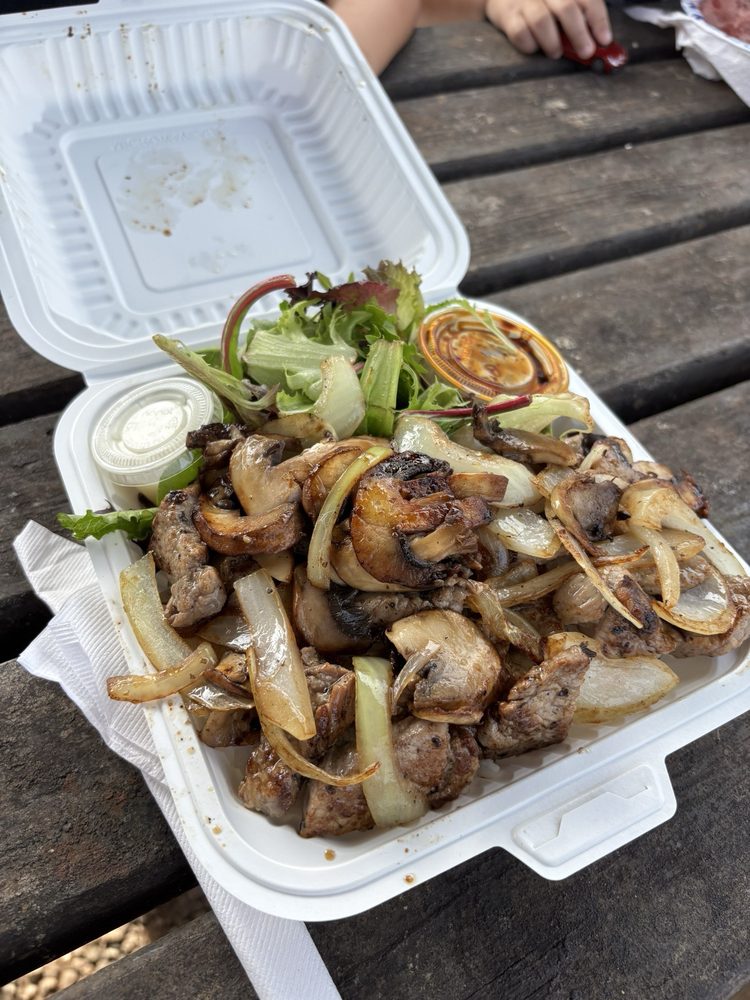 D’s Steak Truck Logo