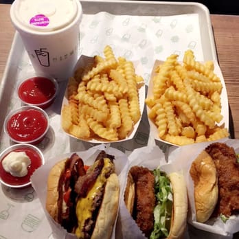 Shake Shack River North - Chicken Shack, Smoke Shack, Fries & Shake - Burgers Near Me - Chicago, Illinois Shake Shack River North - Chicken Shack, Smoke Shack, Fries & Shake - Burgers Near Me - Chicago, Illinois