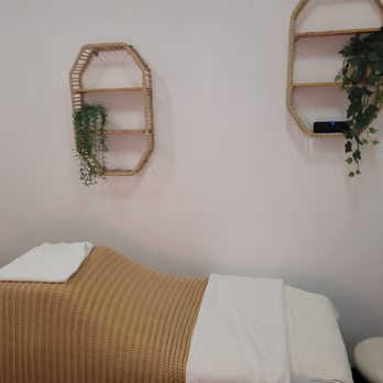 The Peel Room - Facial bed - Skin Care Near Me - San Diego, California