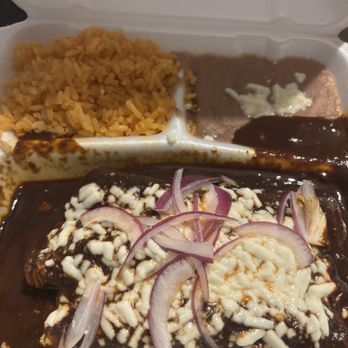 Nuevo Amanecer - Enchiladas de pollo en mole rojo, frijoles and rice - Mexican Near Me - Melrose Park, Illinois Nuevo Amanecer - Enchiladas de pollo en mole rojo, frijoles and rice - Mexican Near Me - Melrose Park, Illinois