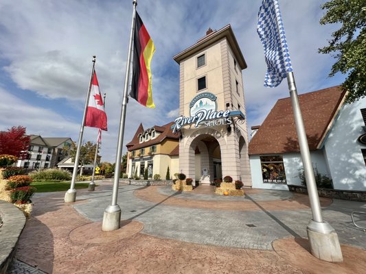 Frankenmuth River Place Shops by null
