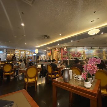 Da Tang Zhen Wei - Main room - Chinese Near Me - Miami, Florida Da Tang Zhen Wei - Main room - Chinese Near Me - Miami, Florida