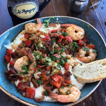 Le Papagayo - Shrimp and grits. poached eggs on top. - Breakfast & Brunch Near Me - Encinitas, California