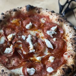 Osteria DOP - Calabrian pizza