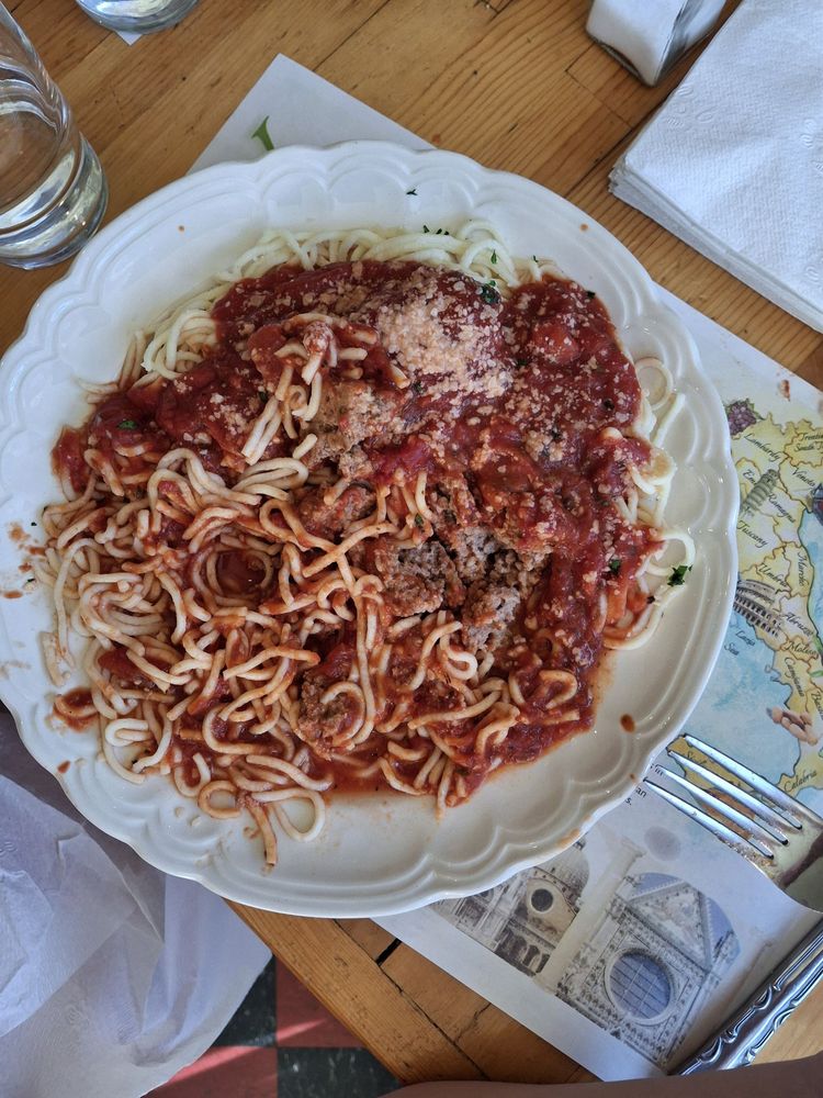 The Italian Logo