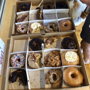 Do-Rite Donuts & Chicken - Donuts Near Me - Chicago, Illinois Do-Rite Donuts & Chicken - Donuts Near Me - Chicago, Illinois