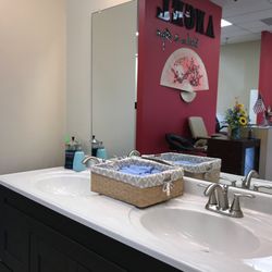 Angels Nail Salon