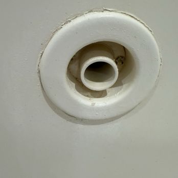 Hard Rock Hotel - Nasty jets in their so called luxury hot tubs. - Hotels Near Me - Cancún, ROO
