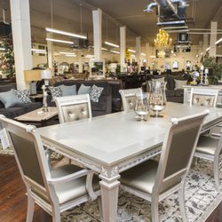 Pitusa Furniture
