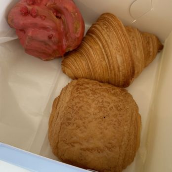 Layered Croissanterie - Raspberry pistachio, classic croissant, pain au chocolat - Coffee & Tea Near Me - Raleigh, North Carolina Layered Croissanterie - Raspberry pistachio, classic croissant, pain au chocolat - Coffee & Tea Near Me - Raleigh, North Carolina