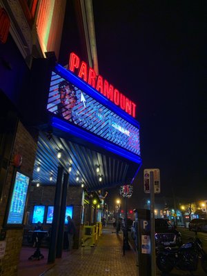 THE PARAMOUNT - 403 Photos & 323 Reviews - 370 New York Ave, Huntington ...