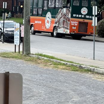 Old Town Trolley Tours - Tours Near Me - Nashville, Tennessee Old Town Trolley Tours - Tours Near Me - Nashville, Tennessee