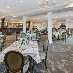 Oakmont of Novato - Community restaurant