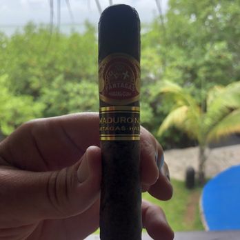 La Casa del Habano - Beer, Wine & Spirits Near Me - Cancún, ROO