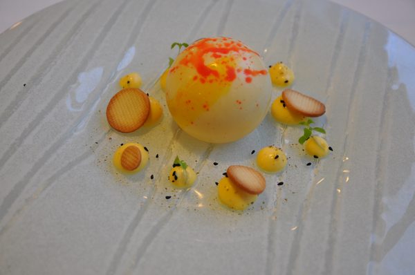 Restaurant La Table - Les 3 Lieux by null