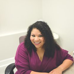 Polished - Annalise- Nail Technician with 13 years of experience.