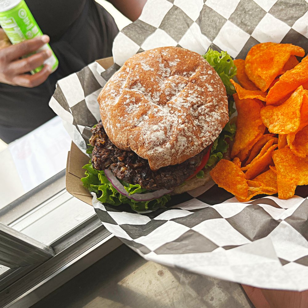 K&L FOODS Updated September 2024 Kenosha, Wisconsin Food Trucks