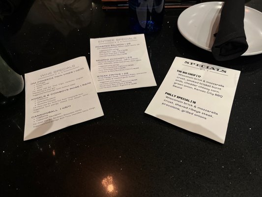 Scarlet Oak Restaurant & Bar by null