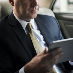 Pearl Limousine - Corporate Travel