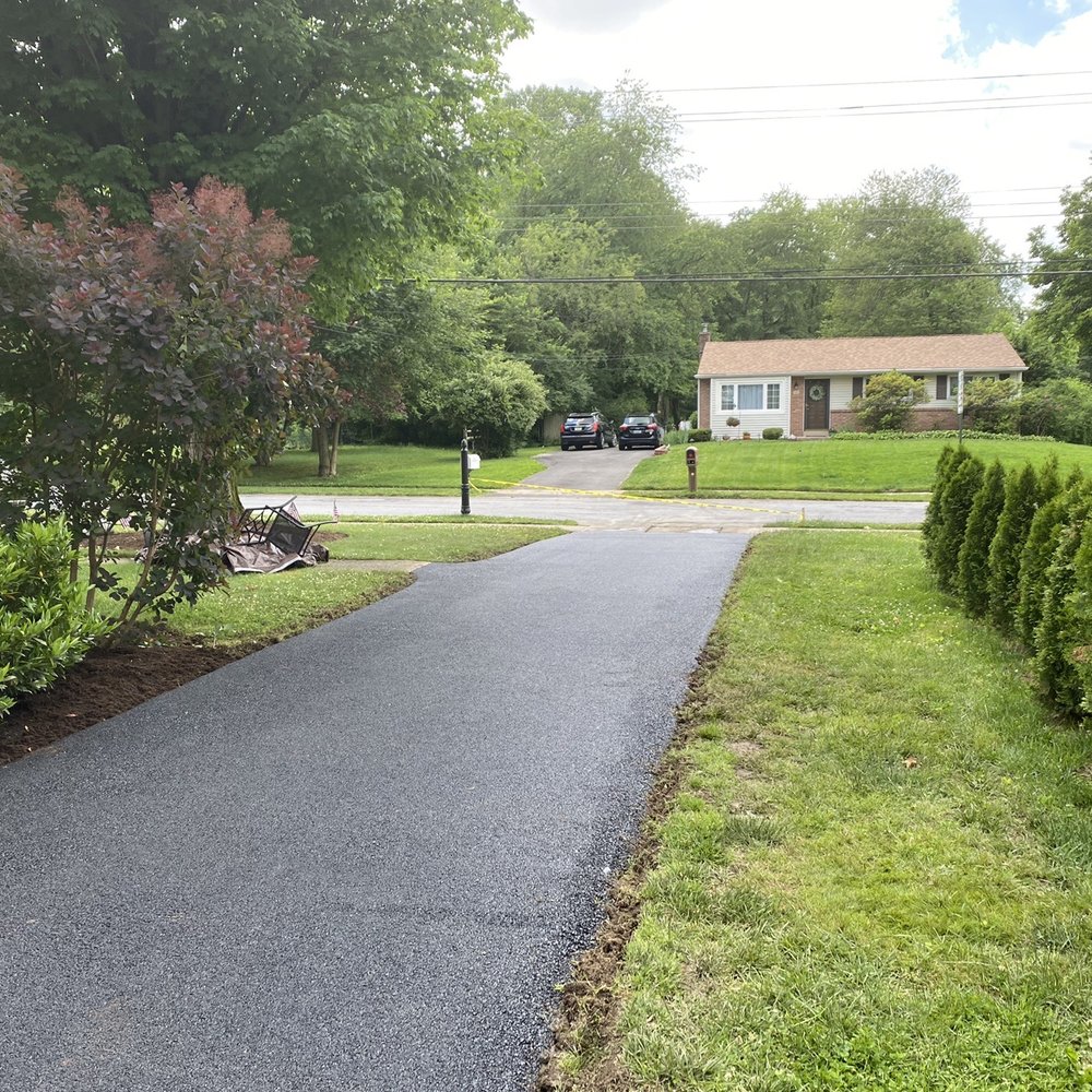 All American Paving and Sealcoating - a paved driveway - Masonry/Concrete Near Me - Exton, Pennsylvania All American Paving and Sealcoating - a paved driveway - Masonry/Concrete Near Me - Exton, Pennsylvania