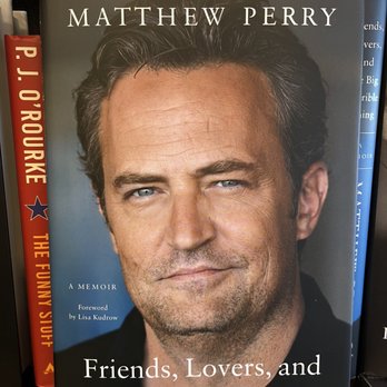 Barnes & Noble - Bookstores Near Me - Houston, Texas