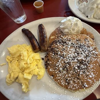 Cafe 22 West - Diners Near Me - Salem, Oregon