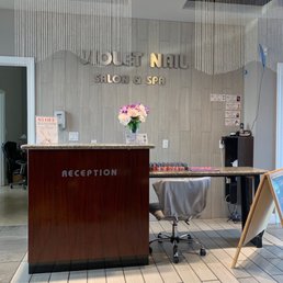Checkout desk!