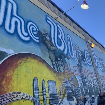 Birchmere - Music Venues Near Me - Alexandria, Virginia