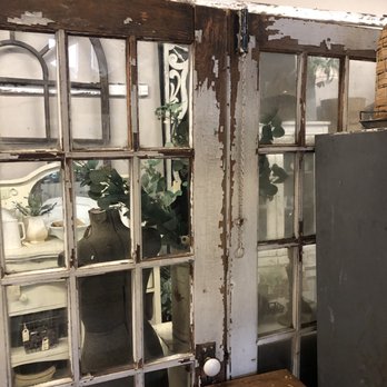 The Barn Door - Antiques Near Me - Franklin, Tennessee The Barn Door - Antiques Near Me - Franklin, Tennessee