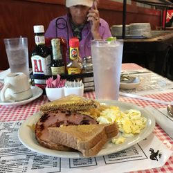 Old Cattle Baron - Good breakfast here