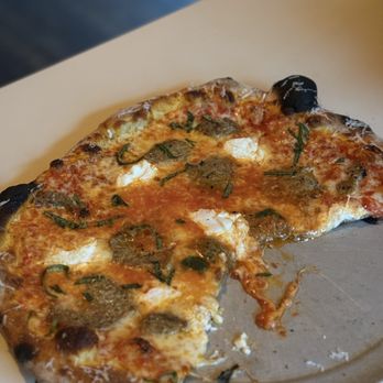 The Dutch Crown - Pizza Parmigiana with Meatballs - Pizza Near Me - Poughkeepsie, New York The Dutch Crown - Pizza Parmigiana with Meatballs - Pizza Near Me - Poughkeepsie, New York