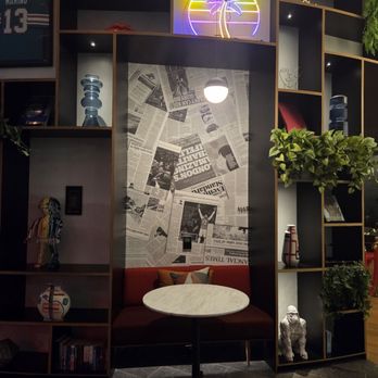 CitizenM Miami Worldcenter - Hotels Near Me - Miami, Florida