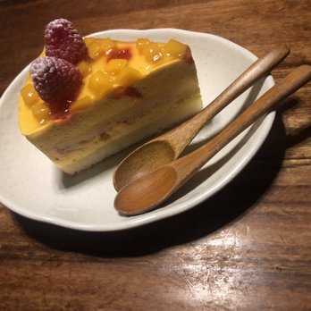 Ippuku - Mango passion fruit cake - Bars Near Me - Berkeley, California