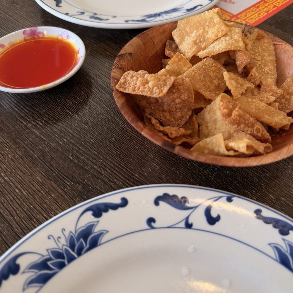 Tasty Mandarin - Free crispy won't ton chips when you dine in. The sweet and sour sauce it TOP TIER - Chinese Near Me - Chula Vista, California Tasty Mandarin - Free crispy won't ton chips when you dine in. The sweet and sour sauce it TOP TIER - Chinese Near Me - Chula Vista, California