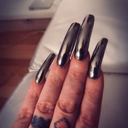 Queen of NY Nails - Chrome nails! Silver powder over black gel.