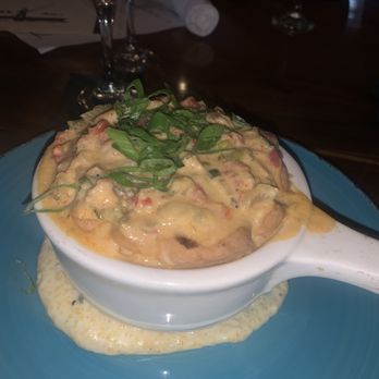 Trenasse - Crawfish pot pie - Wine Bars Near Me - New Orleans, Louisiana Trenasse - Crawfish pot pie - Wine Bars Near Me - New Orleans, Louisiana