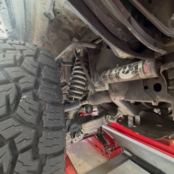 RM Garage - 2.5 Gen Toyota Tundra Front Passenger Suspension - Auto Repair Near Me - Stockton, California RM Garage - 2.5 Gen Toyota Tundra Front Passenger Suspension - Auto Repair Near Me - Stockton, California